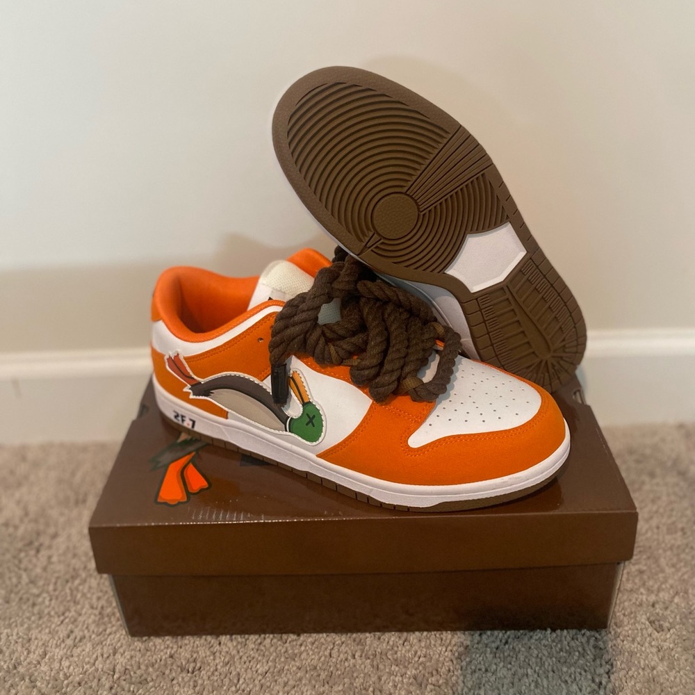 2F.7 Hunt Duck Dunks “1st Run” - Size 10